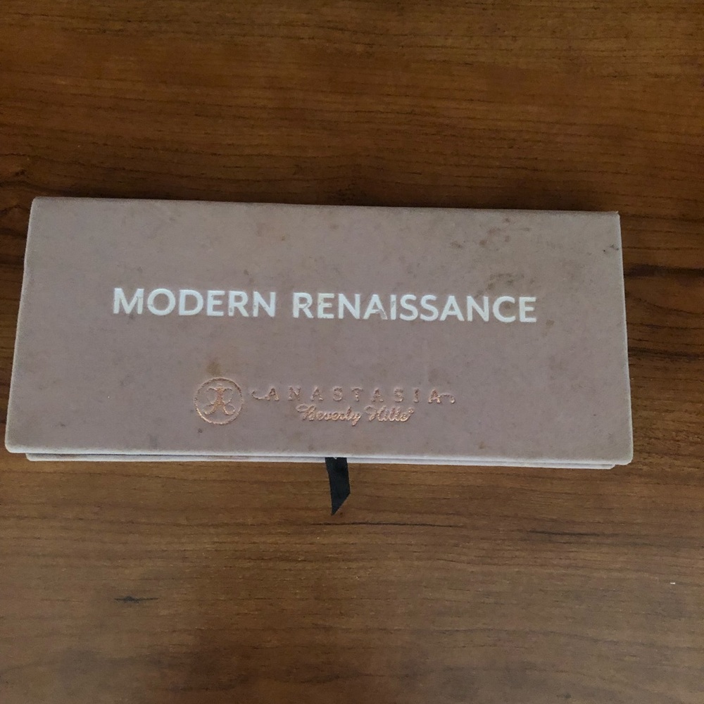 Modem renaissance palette